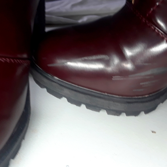 Booted heels - Picture 4 of 8